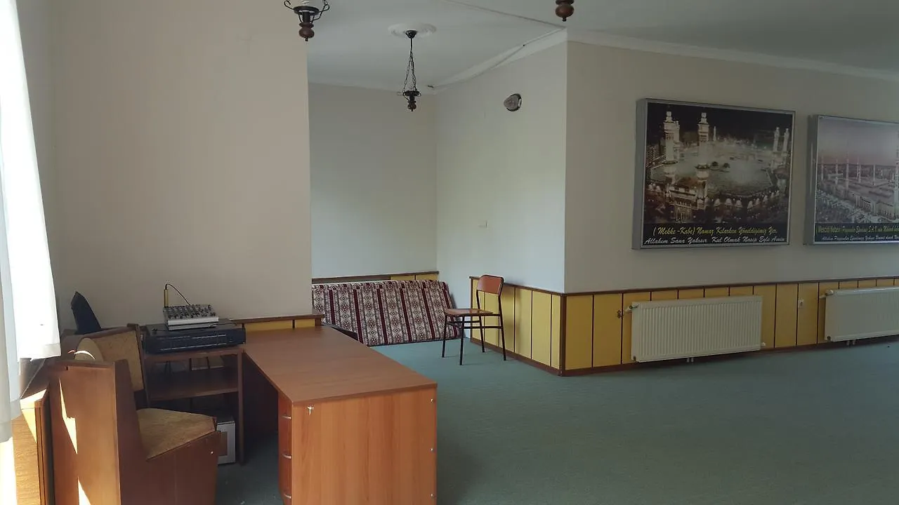 Sari Konak 61 Trabzon